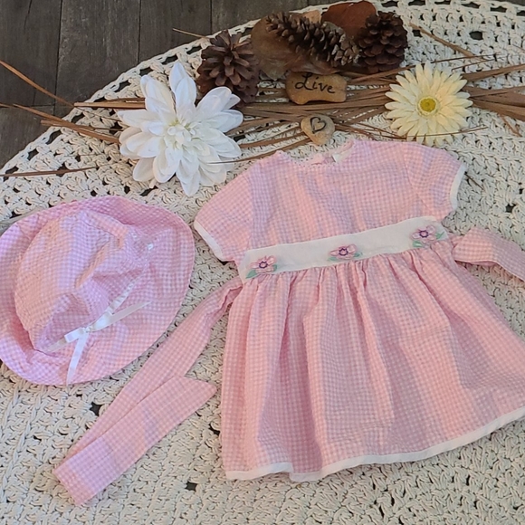 BEAUTIFUL SUMMER 18 MONTHS DRESS / HAT PINK WHITE - Picture 2 of 16